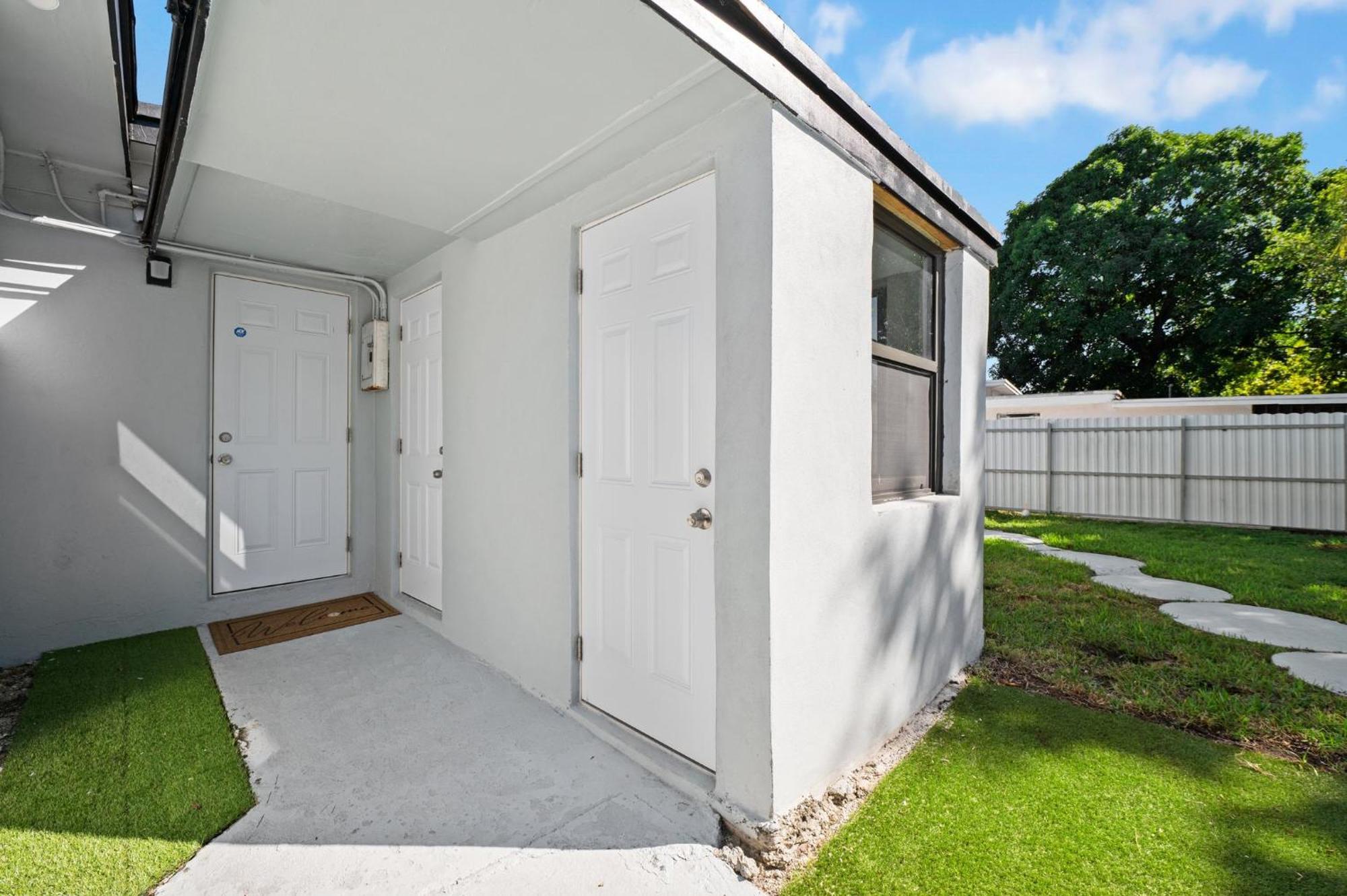 3 Bedroom And 2 Bath North Miami, Florida Exterior photo